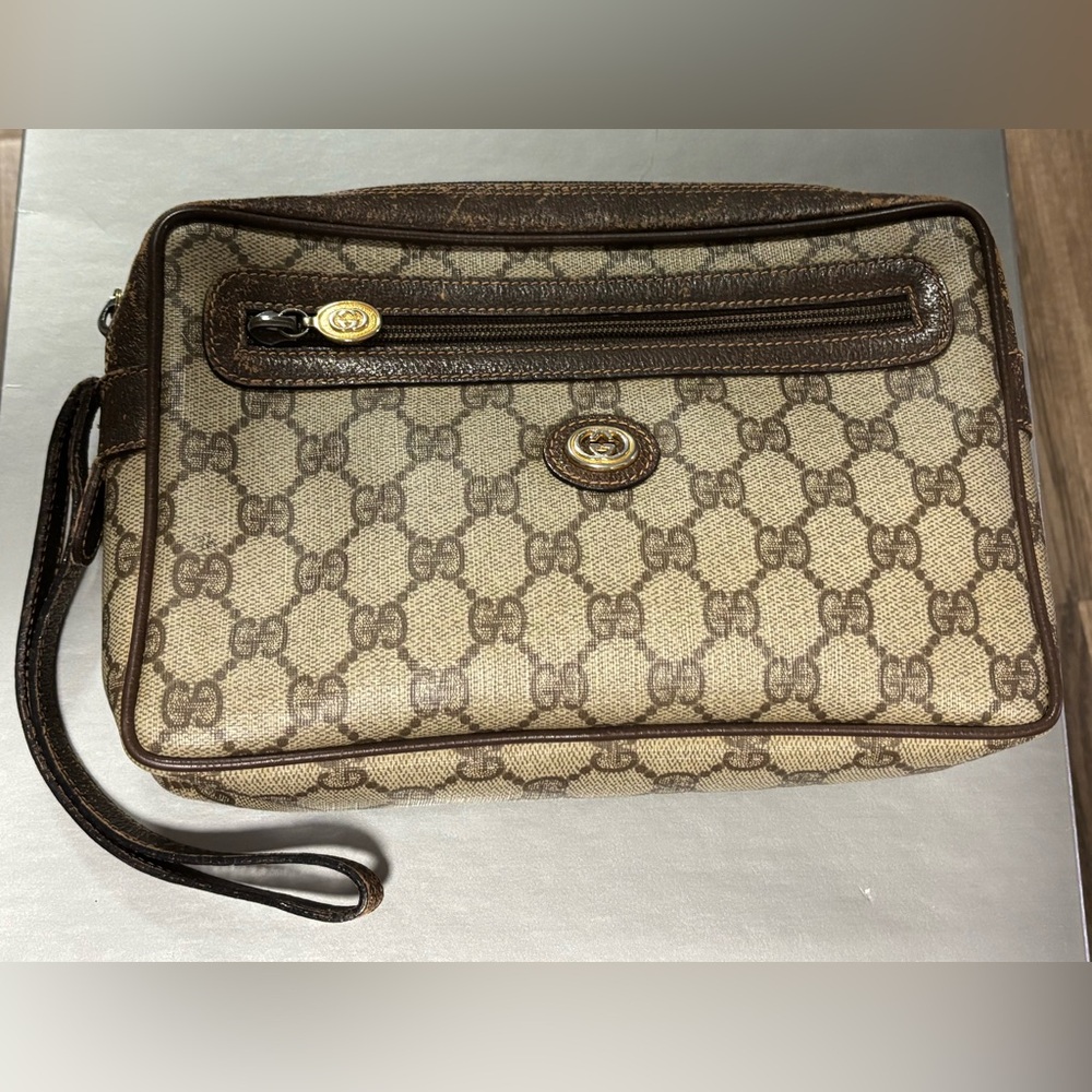 Authentic Gucci Brown Monogram Clutch